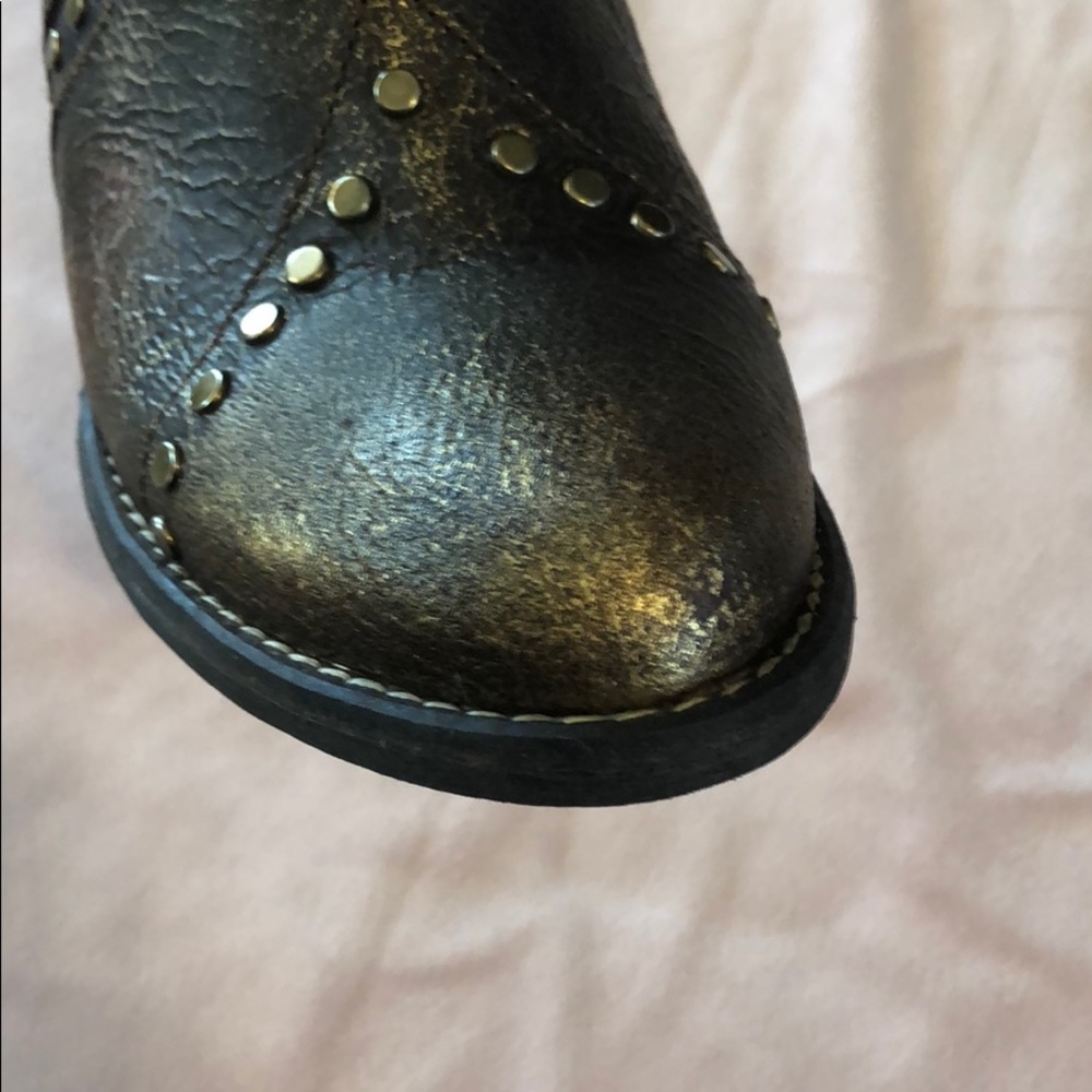 Very Volatile Booties - image 7